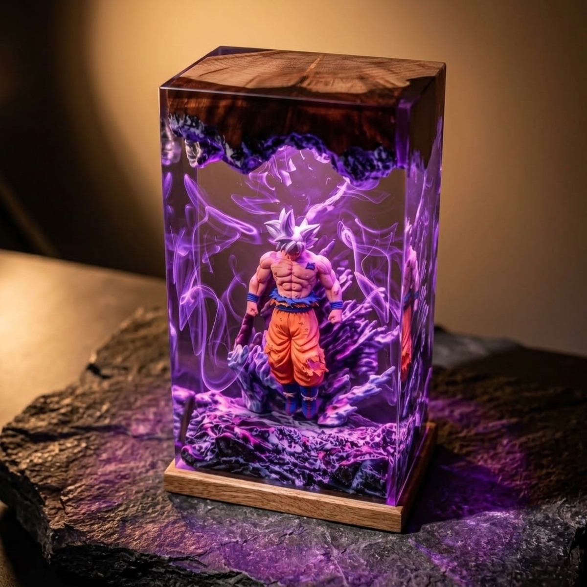 Anime Warrior Resin Lamp – Handmade Gaming Room Decor & Anime Fan Gift