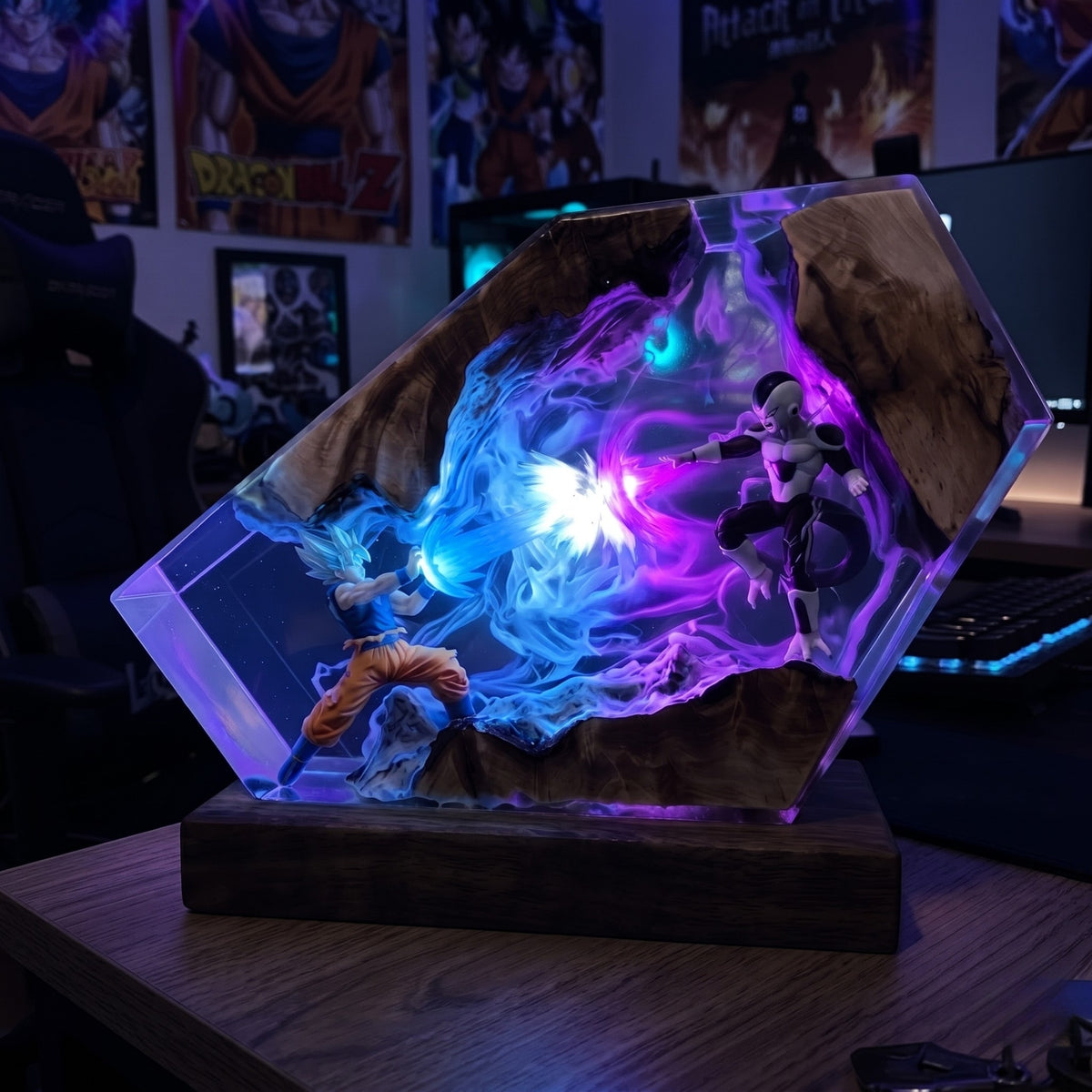 Goku vs Frieza Resin Lamp – Handmade Dragon Ball Z Kamehameha LED Night Light