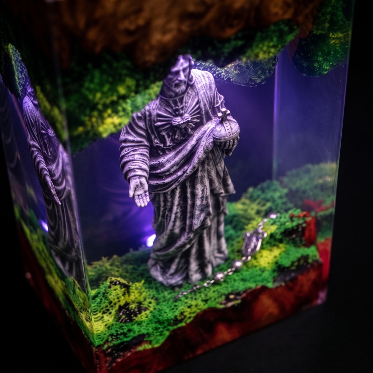 Jesus Resin Lamp – Handmade Sacred Heart Christian LED Light