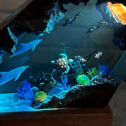 Ocean Resin Lamp with Dolphins, Sea Turtle and Scuba Divers
