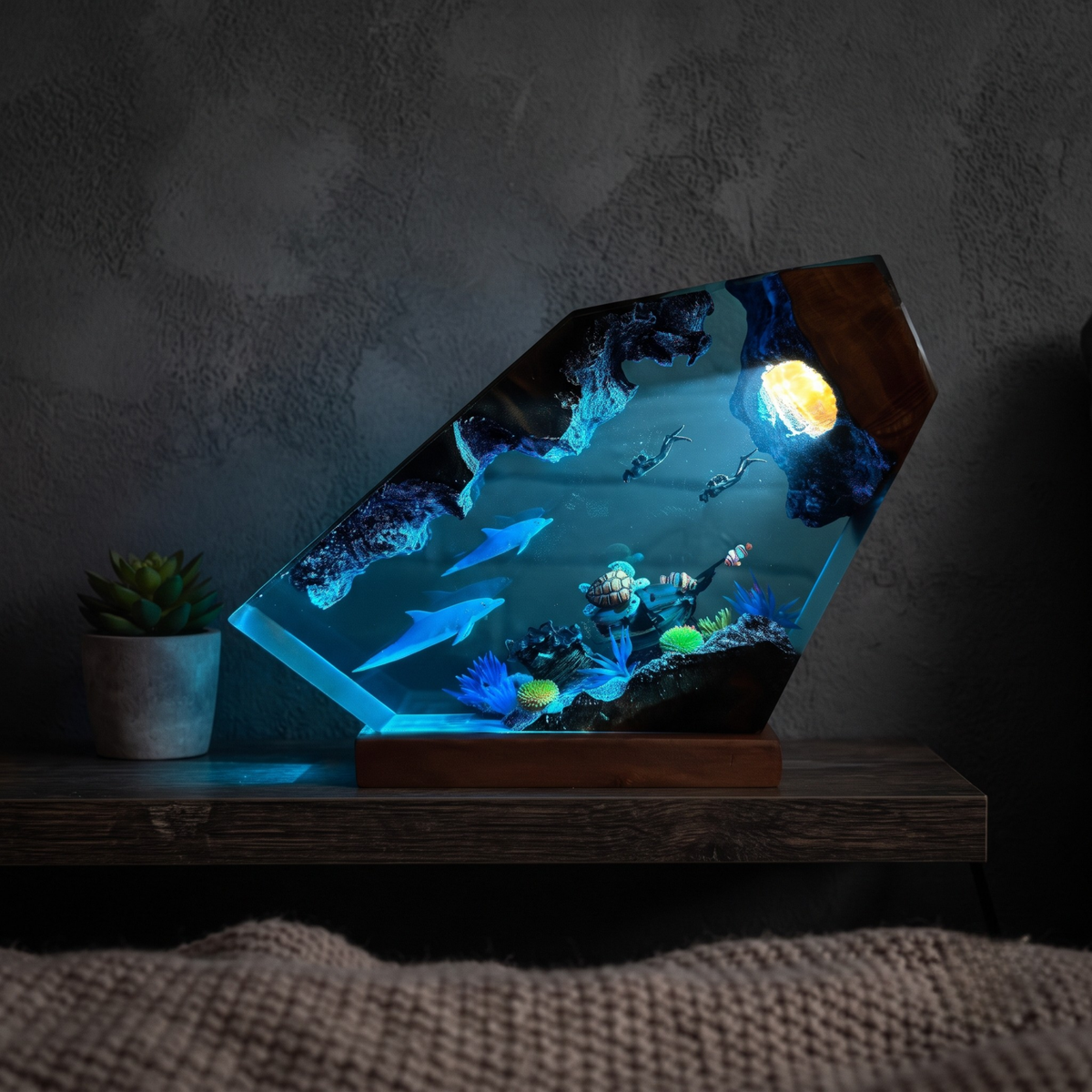 Ocean Resin Lamp with Dolphins, Sea Turtle and Scuba Divers