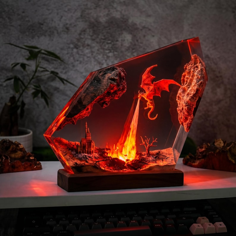 Dragon Resin Lamp, Fire Breathing Dragon Night Light, Fantasy Gaming Room Decor, Handmade Table Lamp, Unique Gift for Him
