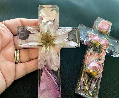 Handmade Resin Flower Cross Keepsake, Memorial Cross, Wedding Keepsake, Preserved Flowers, Christian Home Decor