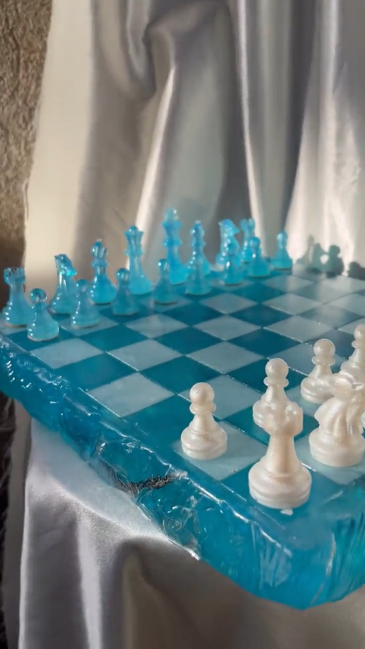 Handmade Luminous Resin Chess Set with Modern Crystal Pieces and Artistic Game Design